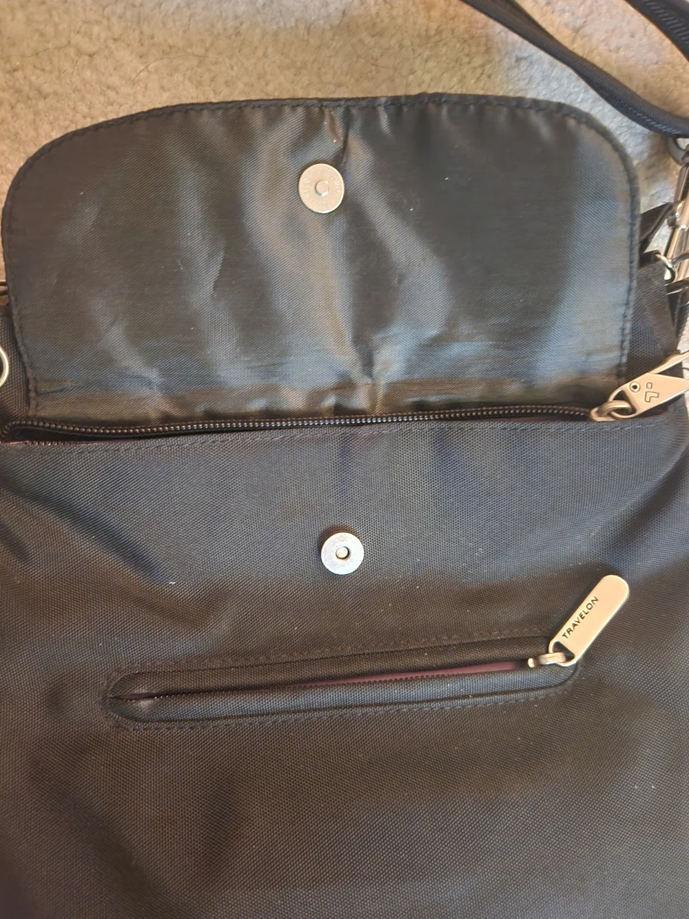Women's Black Crossbody Shoulder Bag TRAVELON - Picture 3 of 7